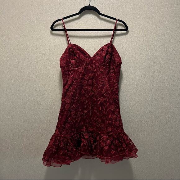 Lulus Lavish Lifestyle Burgundy Embroidered Ruffled Mini Dress Tulle Tutu Size L - Picture 3 of 10